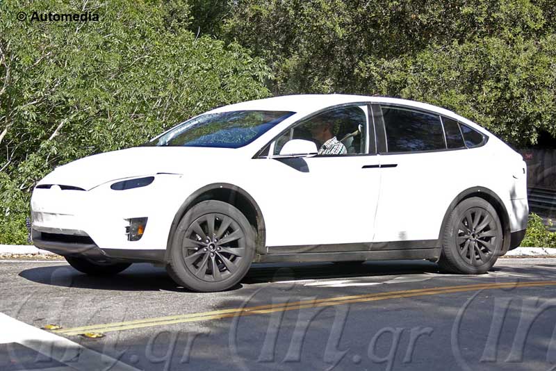Tesla Model X 2016: Η crossover πλευρά της ηλεκτροκίνησης